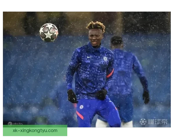 电讯报维拉瞄准洛夫图斯奇克