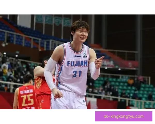 上海胜广州洛夫顿爆发王哲林破万 上海胜广州洛夫顿爆发王哲林破万