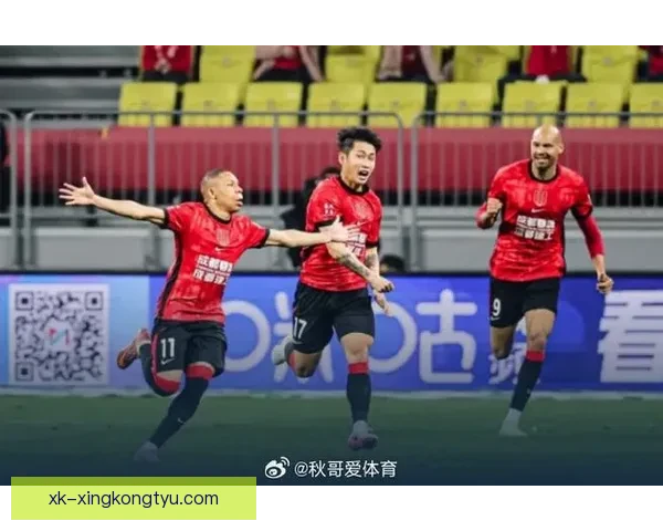 中超揭幕战:成都对战新鹏城 中超揭幕战:成都对战新鹏城